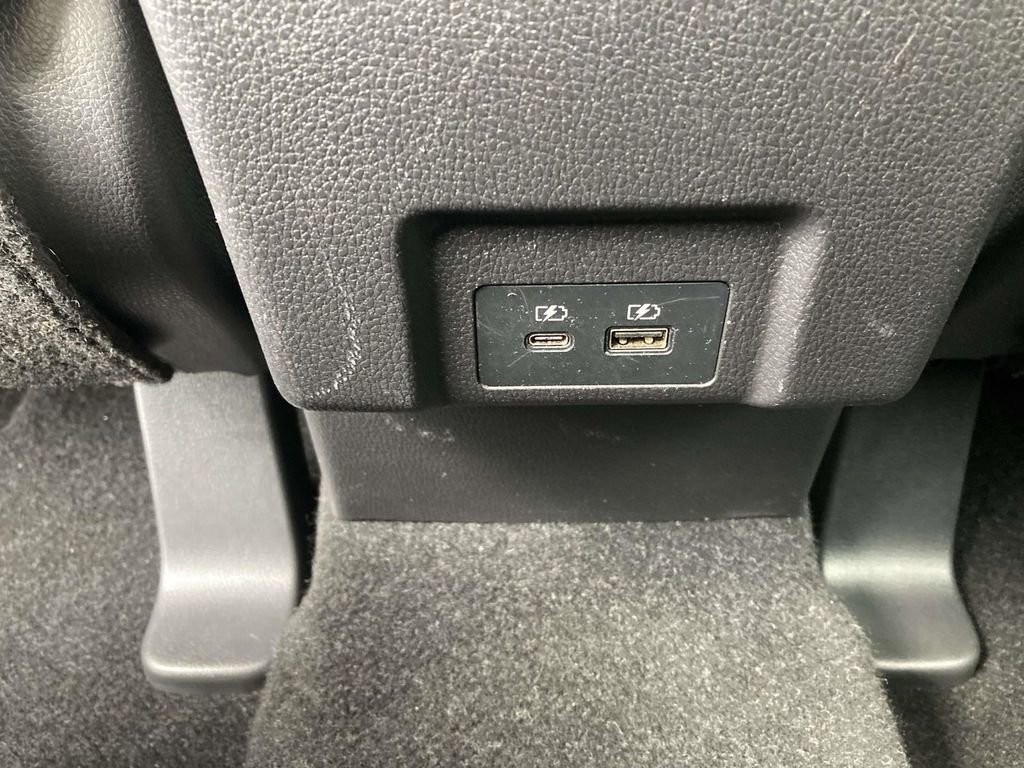 Used 2025 Mitsubishi Eclipse Cross SE image 17