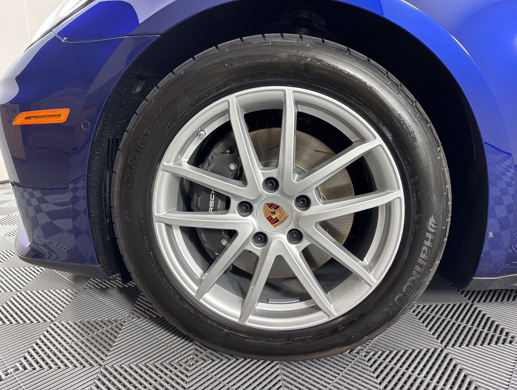 Used 2026 Porsche Panamera RWD image 15