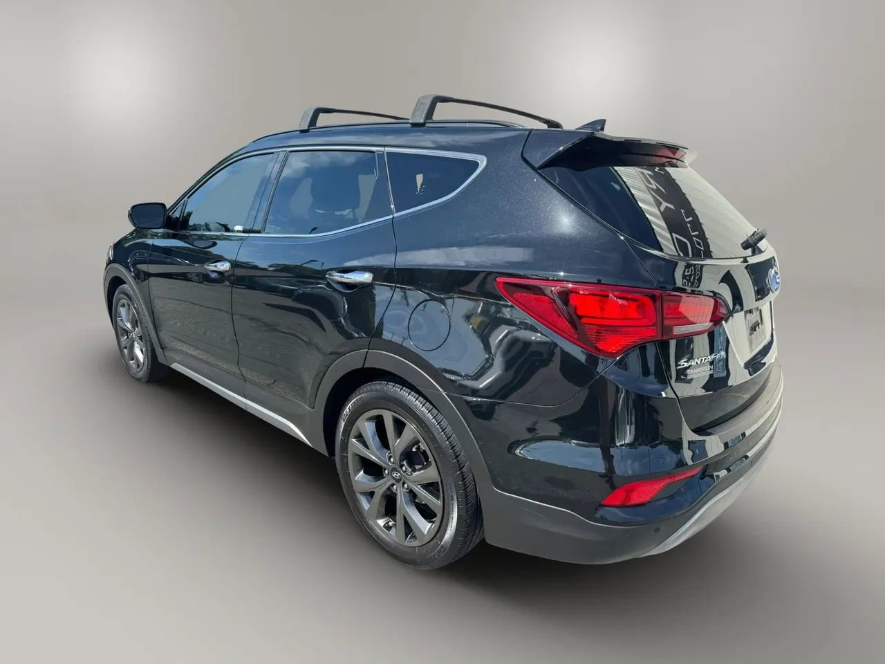 Used 2017 Hyundai Santa Fe Sport FWD image 9