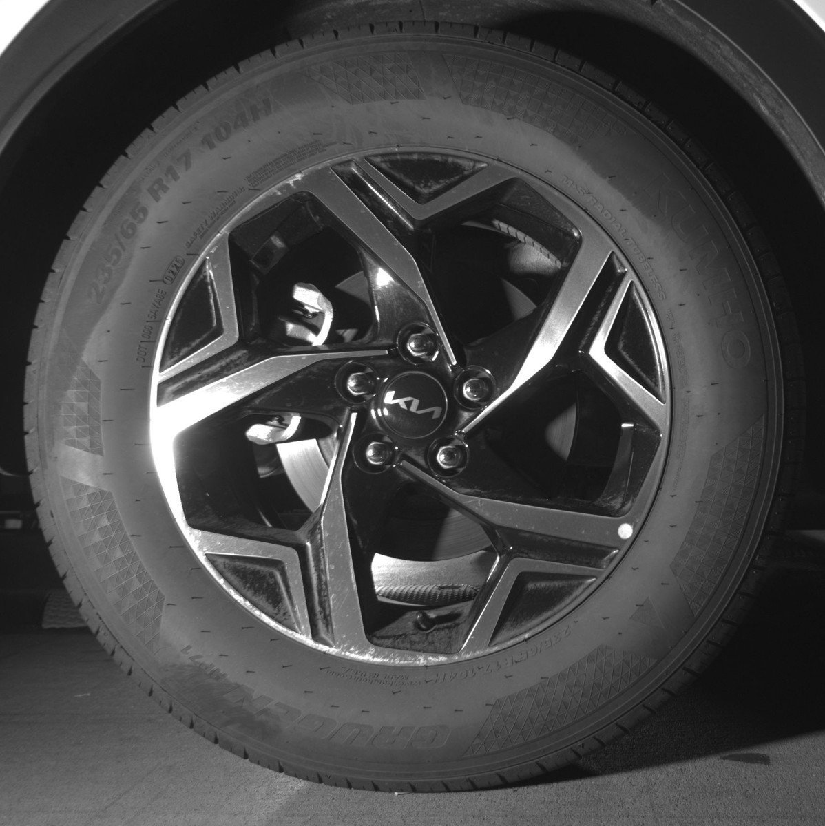 Used 2025 Kia Sportage LX image 15