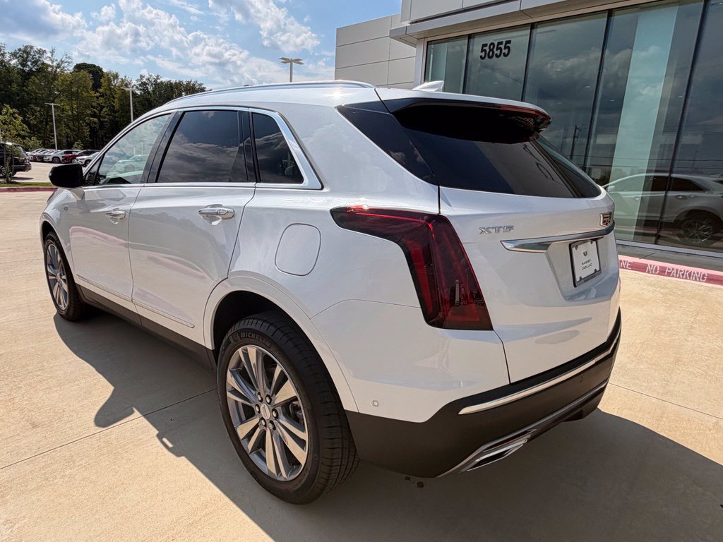 New 2026 Cadillac XT5 Premium Luxury w/ Driver Assist Package FWD image 3