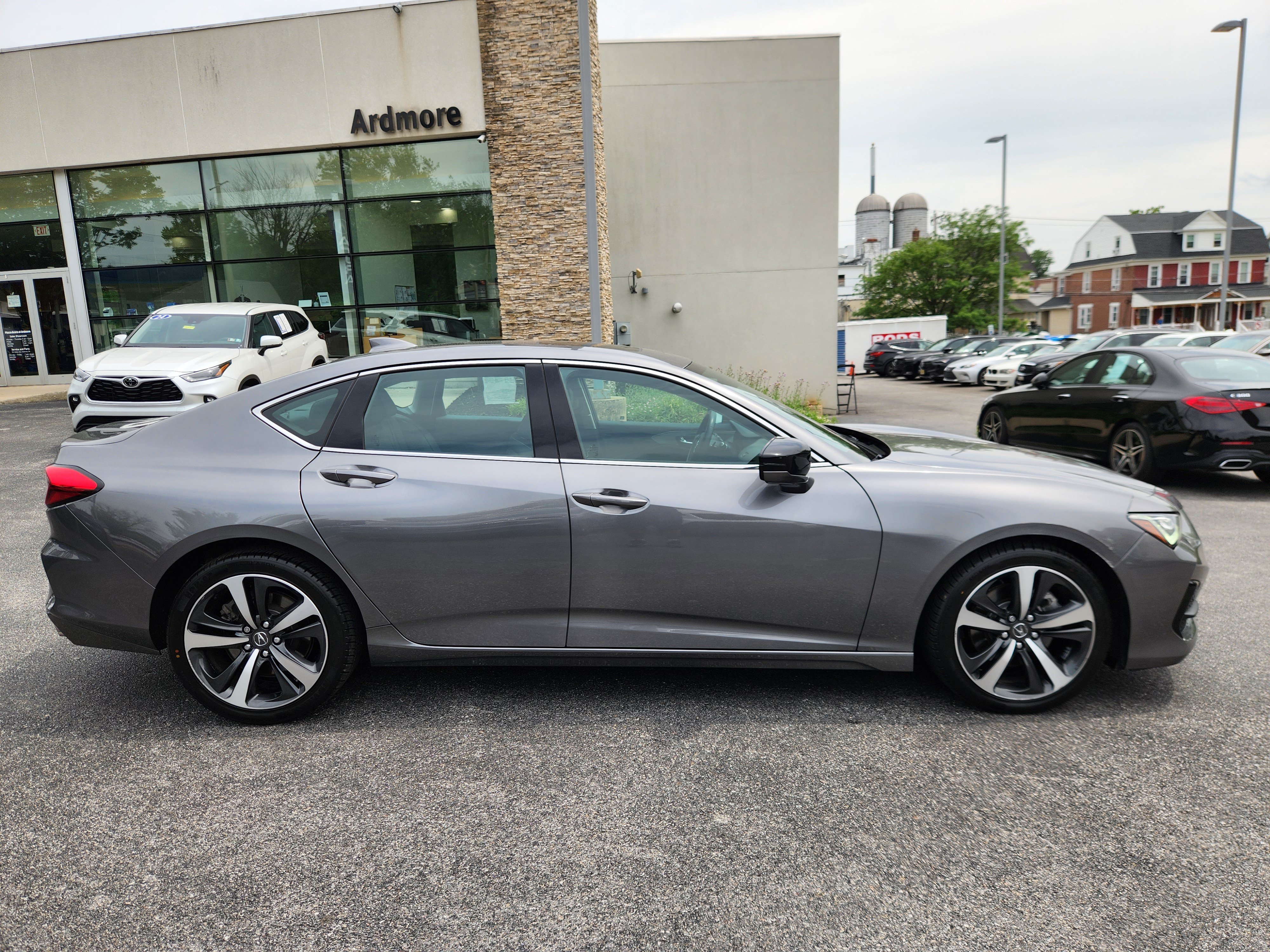 Certified 2024 Acura TLX w/ Technology Package FWD image 6