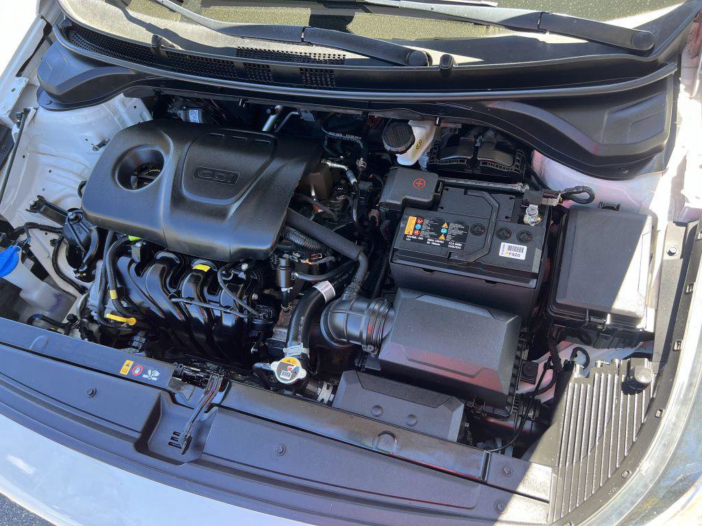 Used 2019 Hyundai Accent SE image 14