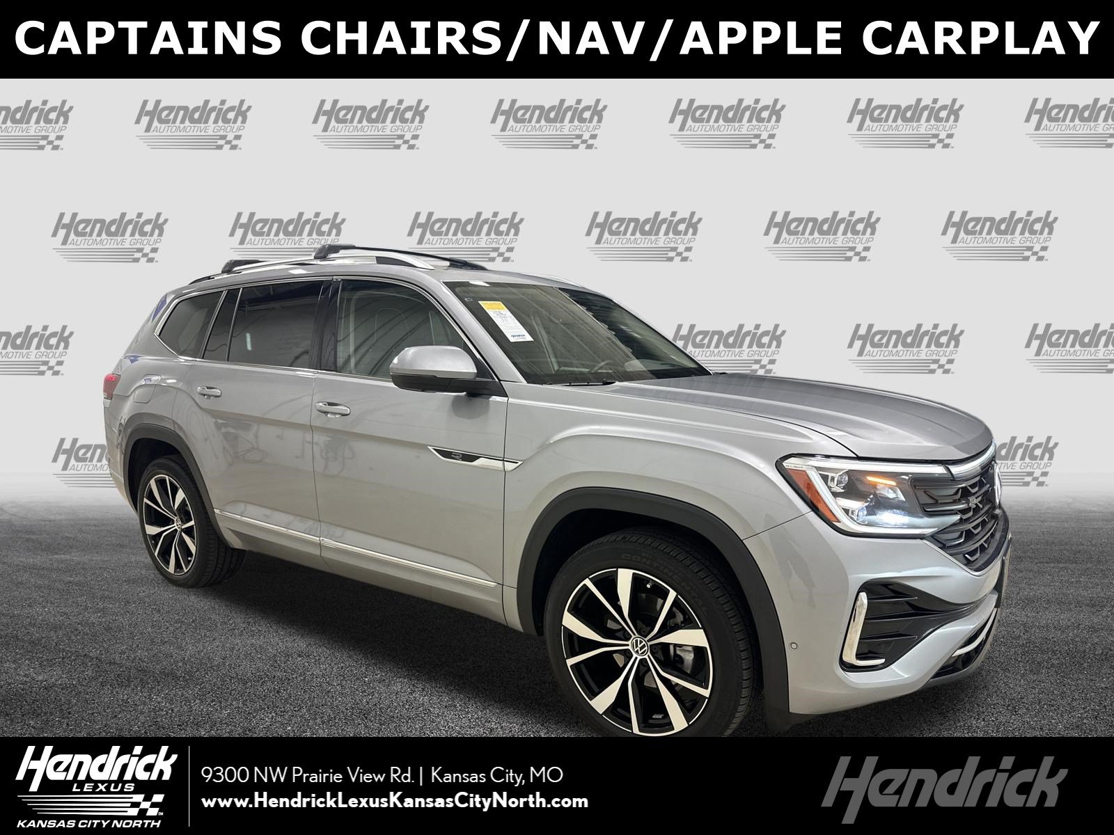 Used 2024 Volkswagen Atlas SEL Premium R-Line AWD/4WD image 1