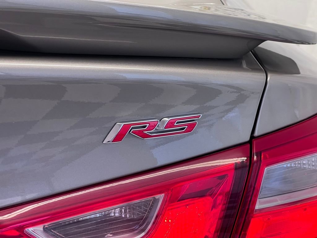 Used 2022 Chevrolet Malibu RS image 44