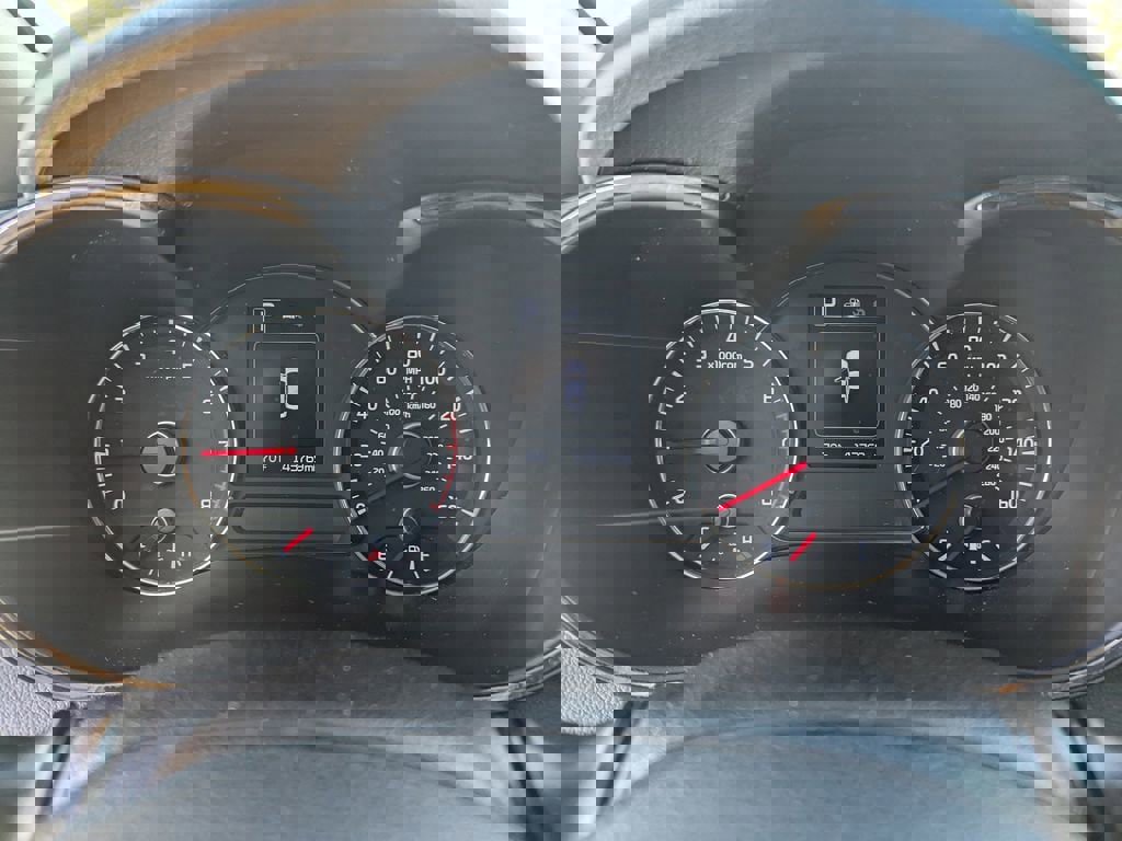 Used 2018 Kia Forte LX w/ LX Rear Camera Package image 25