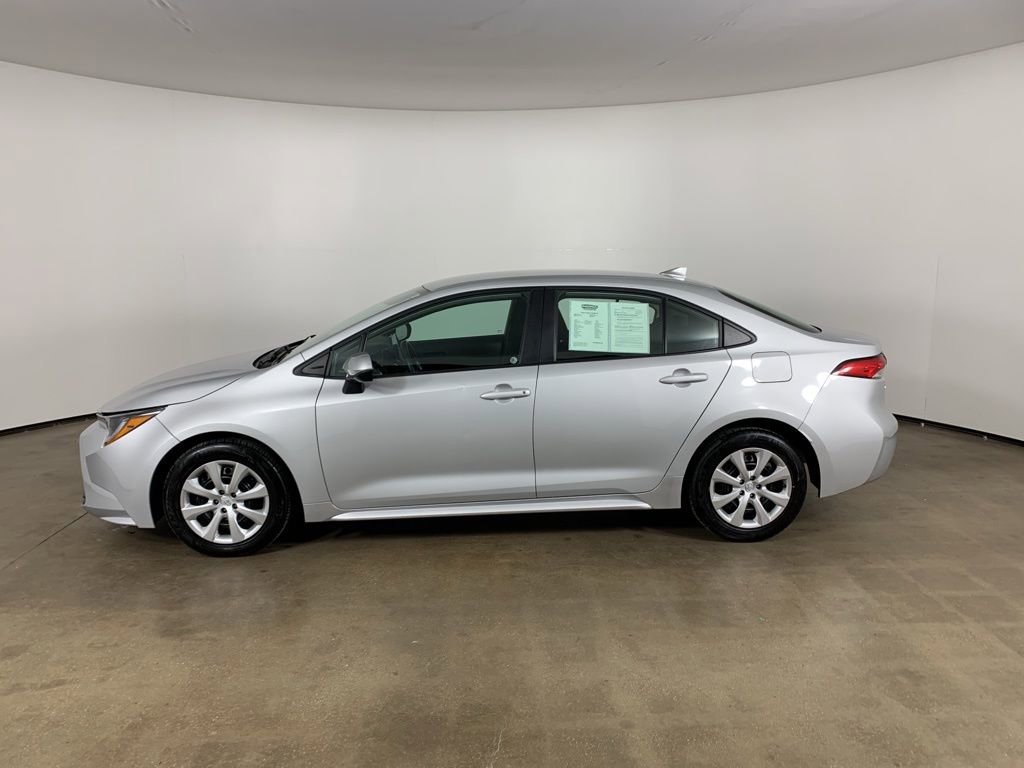 Used 2024 Toyota Corolla LE image 16