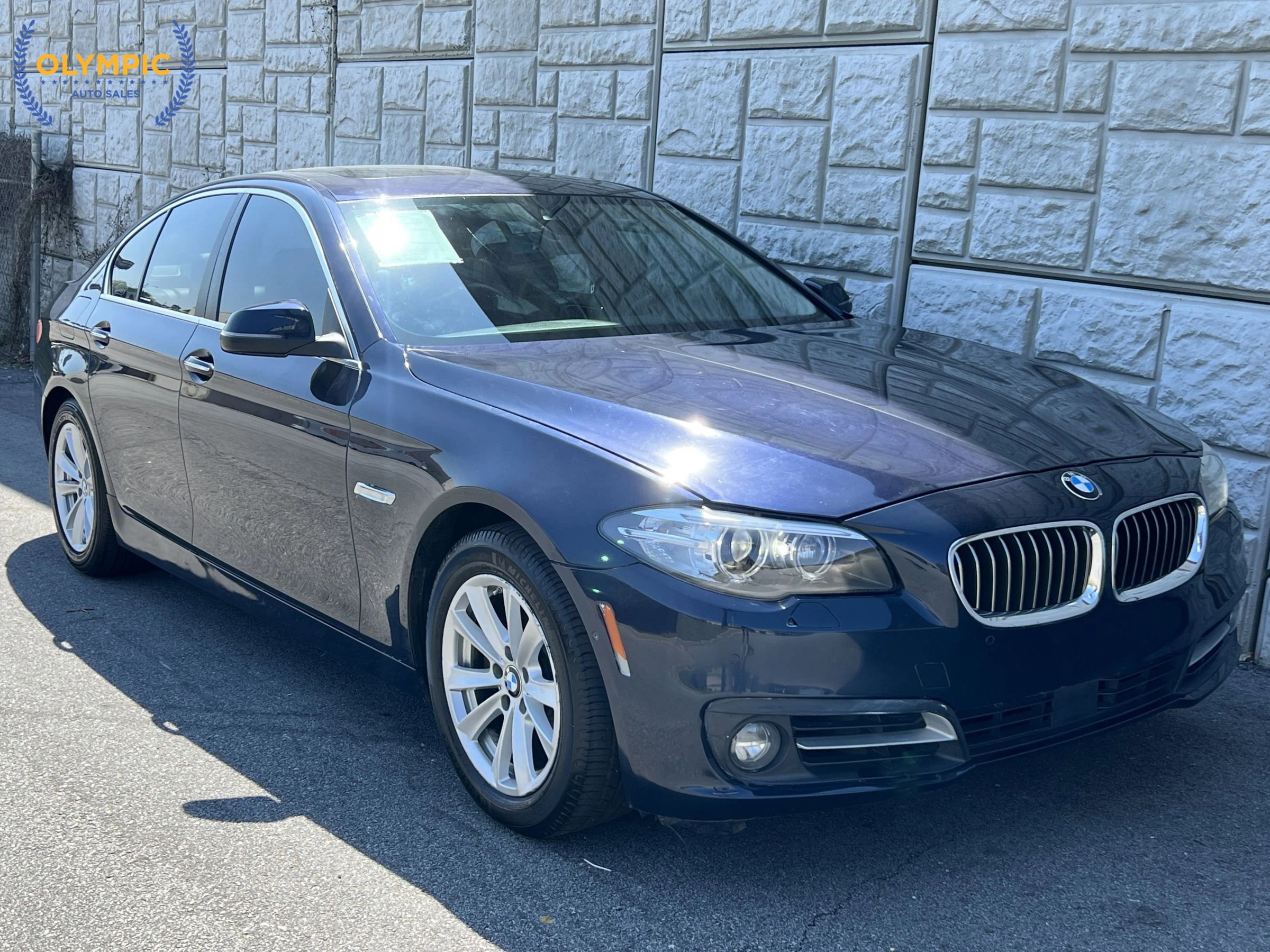 Used 2015 BMW 528i 528i Sedan 4D image 3