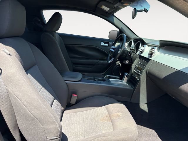 Used 2009 Ford Mustang Coupe RWD image 14