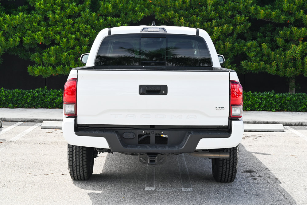 Used 2023 Toyota Tacoma SR5 w/ Technology Package RWD image 5