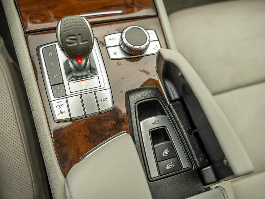 Used 2013 Mercedes-Benz SL 550 image 40