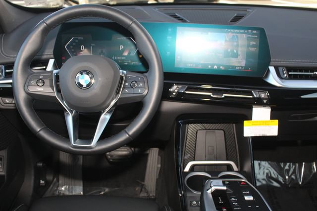 Used 2025 BMW X1 xDrive28i w/ Technology Package image 19