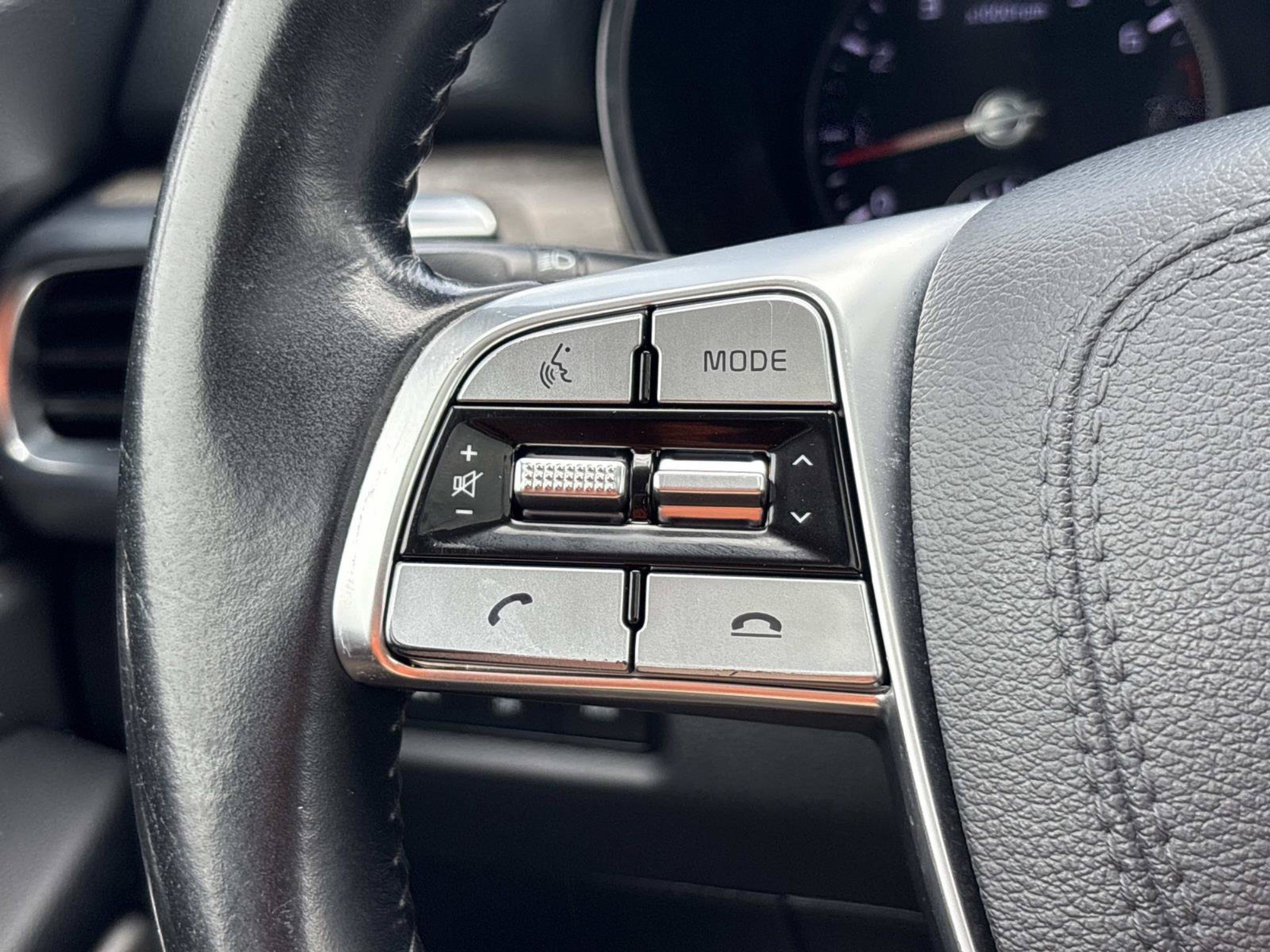 Used 2022 Kia Telluride EX FWD image 26