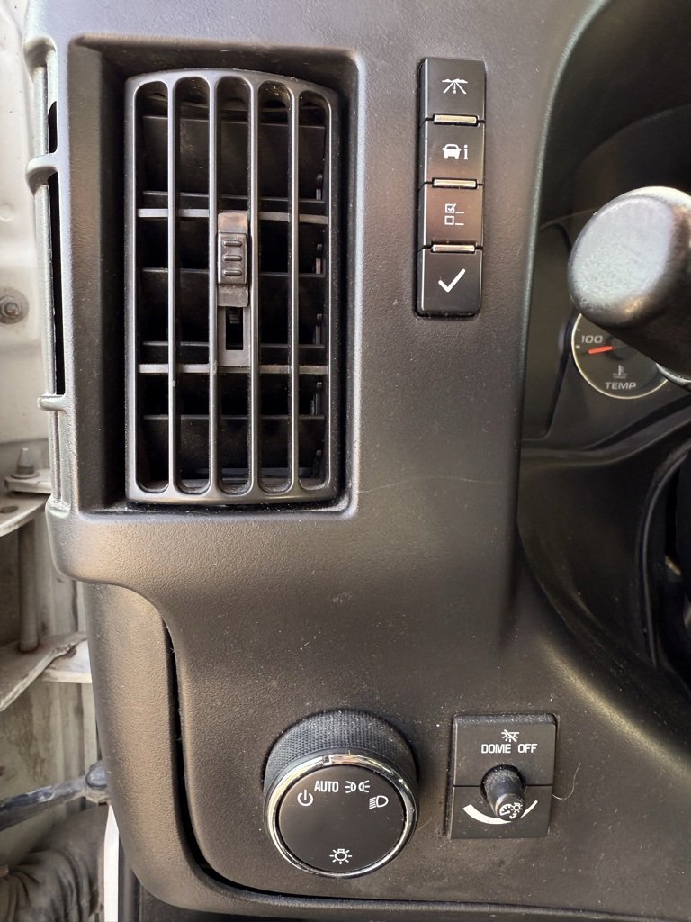 Used 2016 GMC Savana 2500 Extended image 7