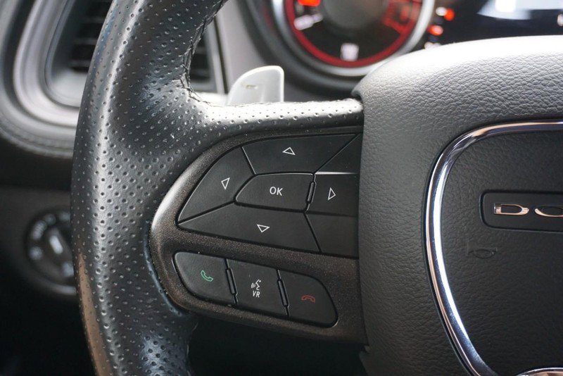 Used 2023 Dodge Challenger R/T w/ Plus Package image 33