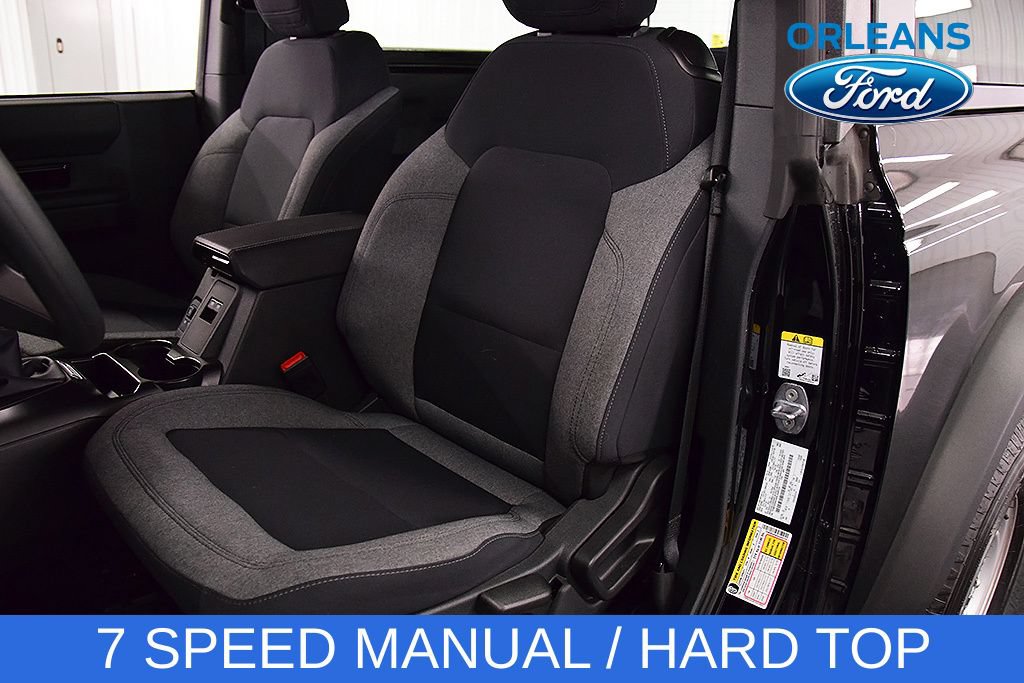 Used 2025 Ford Bronco 2-Door AWD/4WD image 29