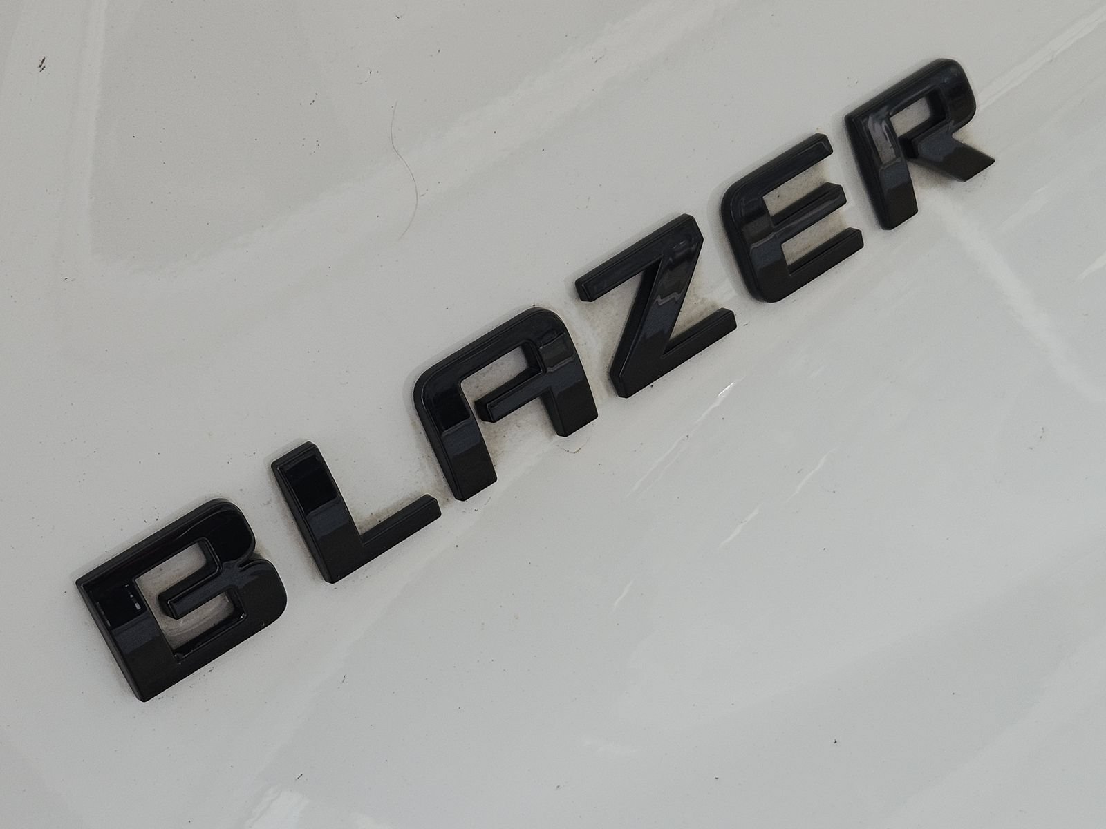 Used 2023 Chevrolet Blazer LT w/ Midnight/Sport Edition FWD image 14