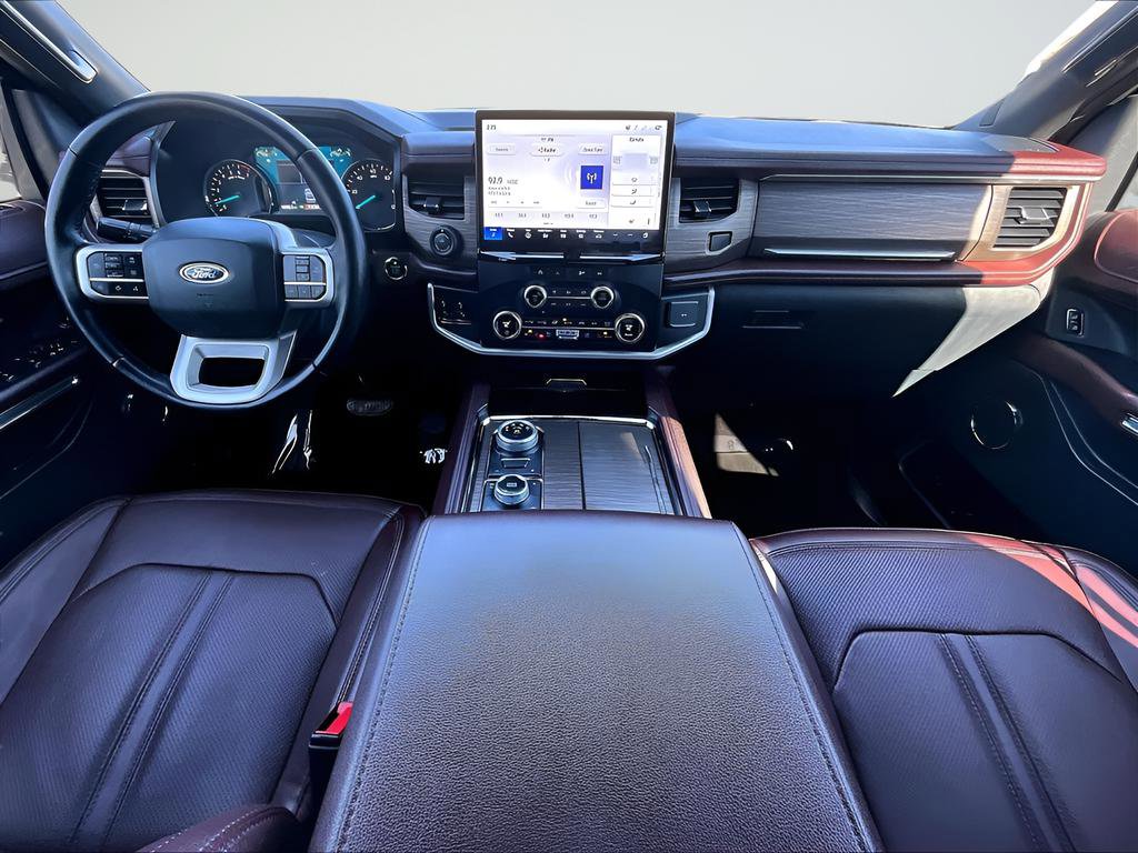 Used 2023 Ford Expedition Max Limited image 10
