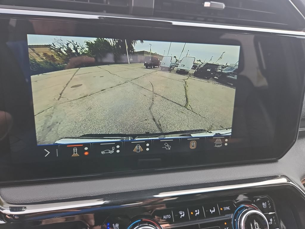 New 2026 GMC Sierra 1500 AT4 w/ Technology Package AWD/4WD image 27