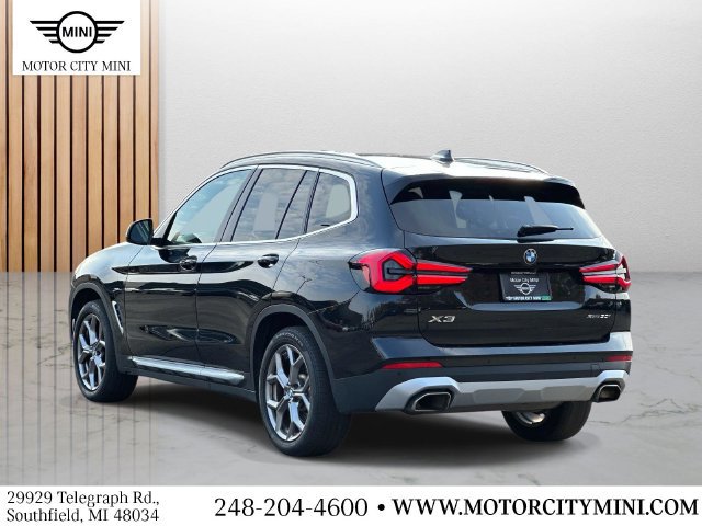Used 2024 BMW X3 xDrive30i w/ Premium Package w/ZPA AWD/4WD image 5