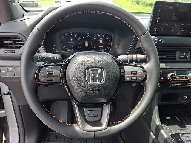 Used 2026 Honda Pilot TrailSport image 16