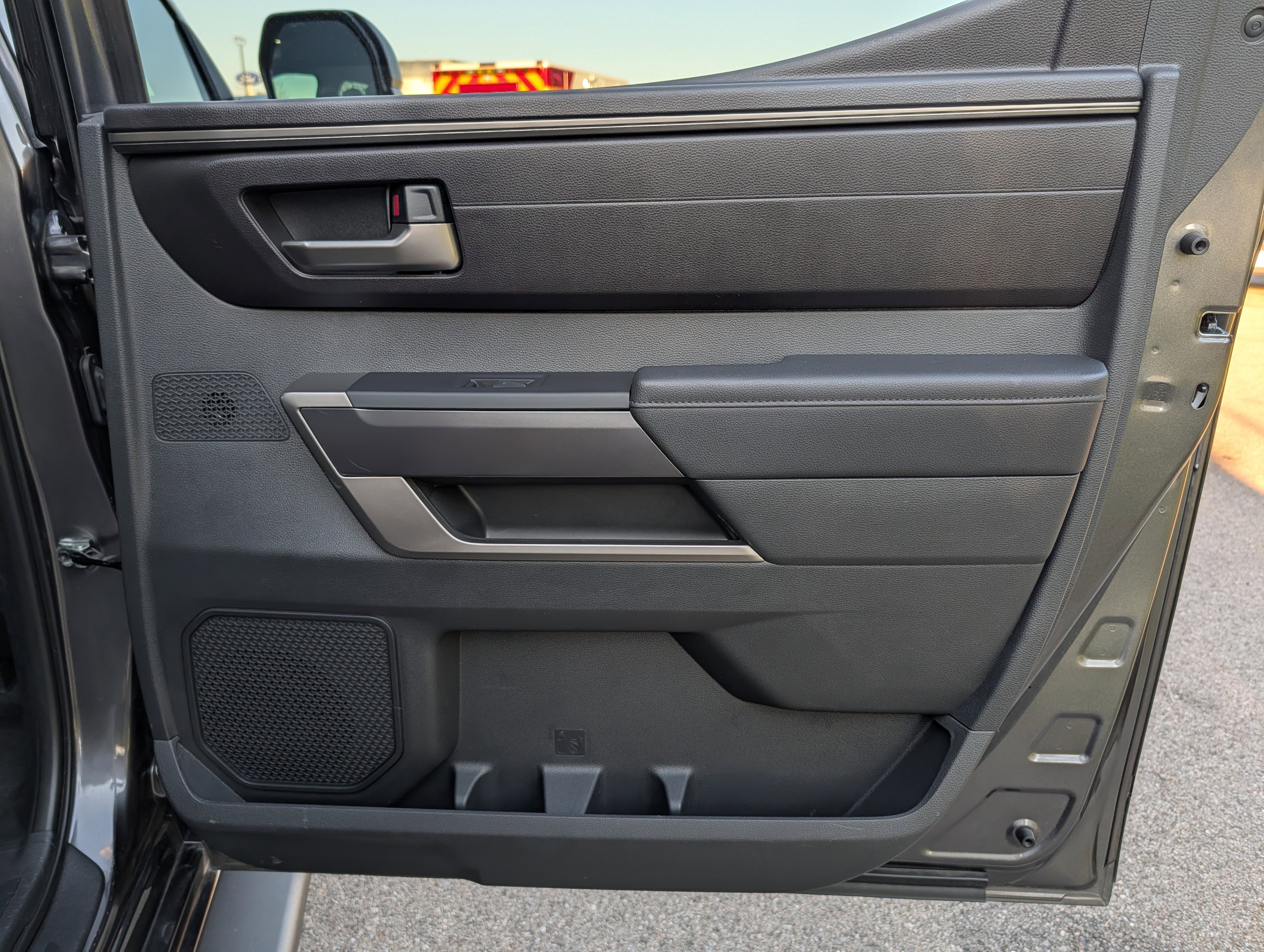 Used 2025 Toyota Tundra SR5 image 33