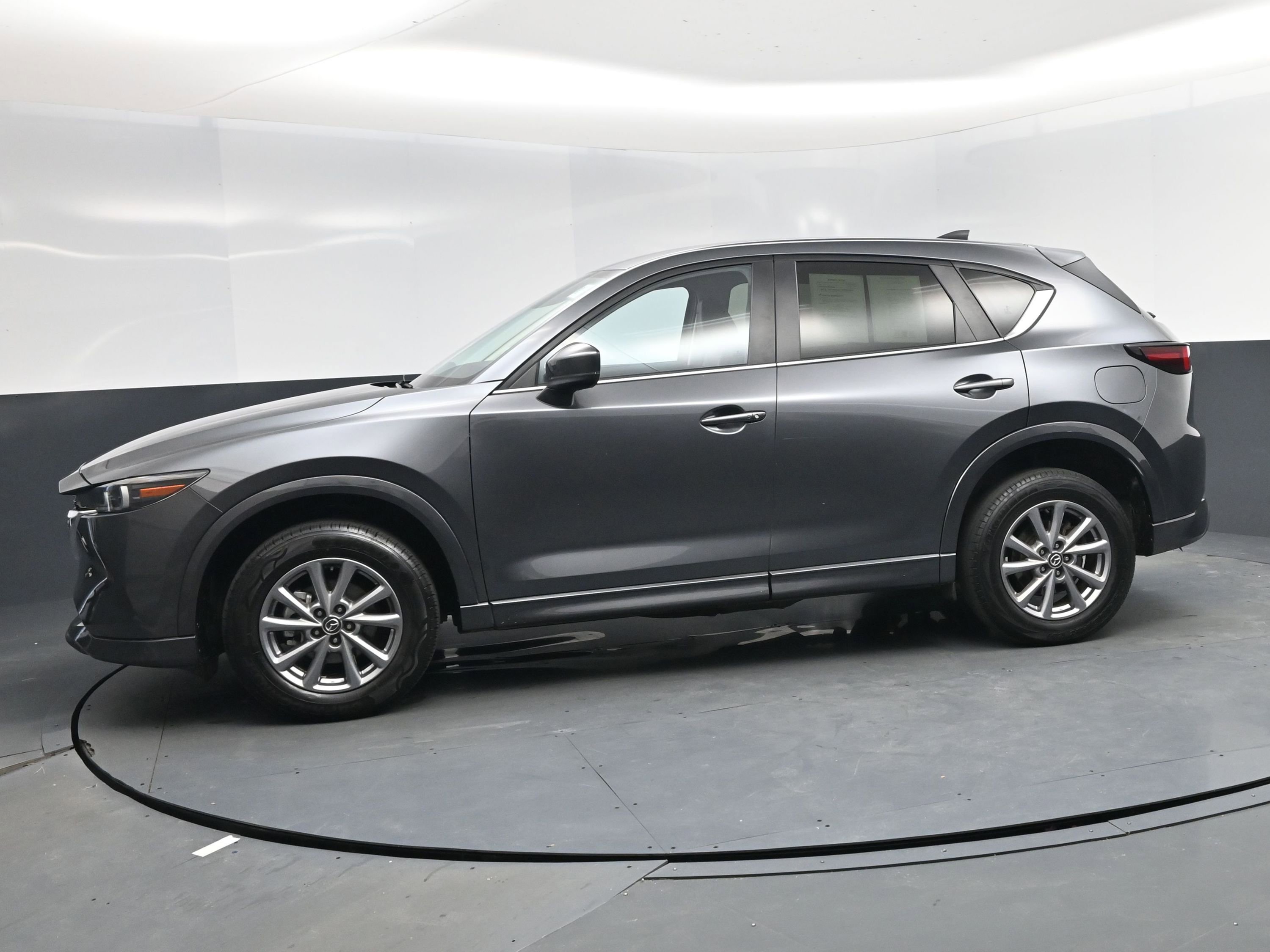 Used 2024 MAZDA CX-5 AWD 2.5 S w/ Select Package image 3