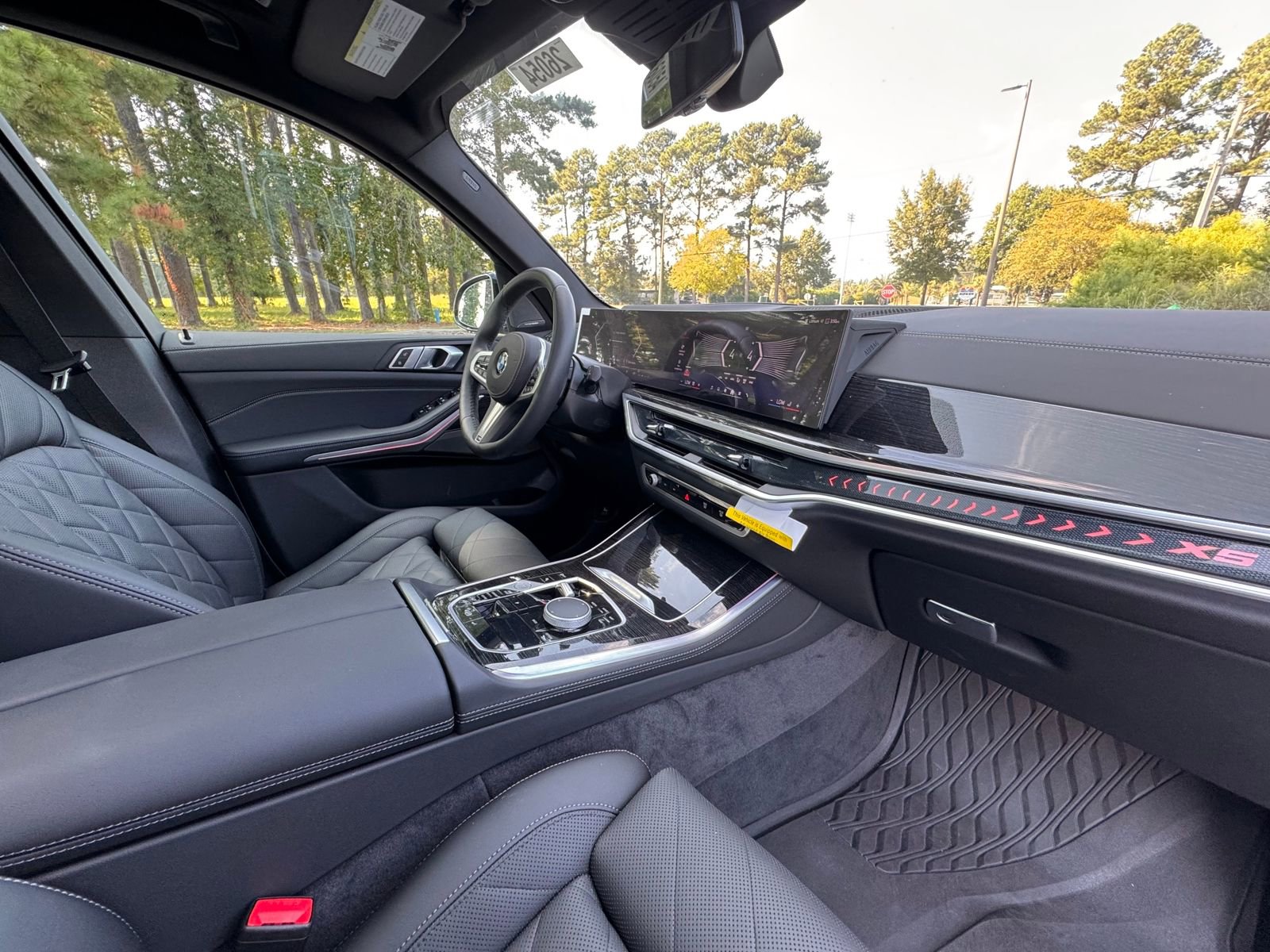 Used 2026 BMW X5 xDrive40i w/ M Sport Package image 19