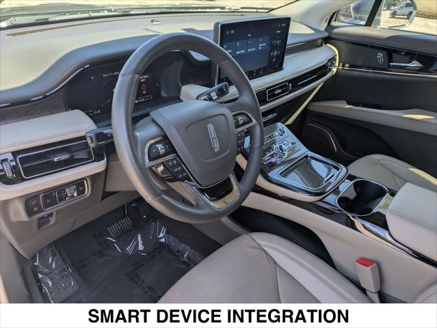 Certified 2023 Lincoln Nautilus Reserve w/ Monochromatic Package image 12