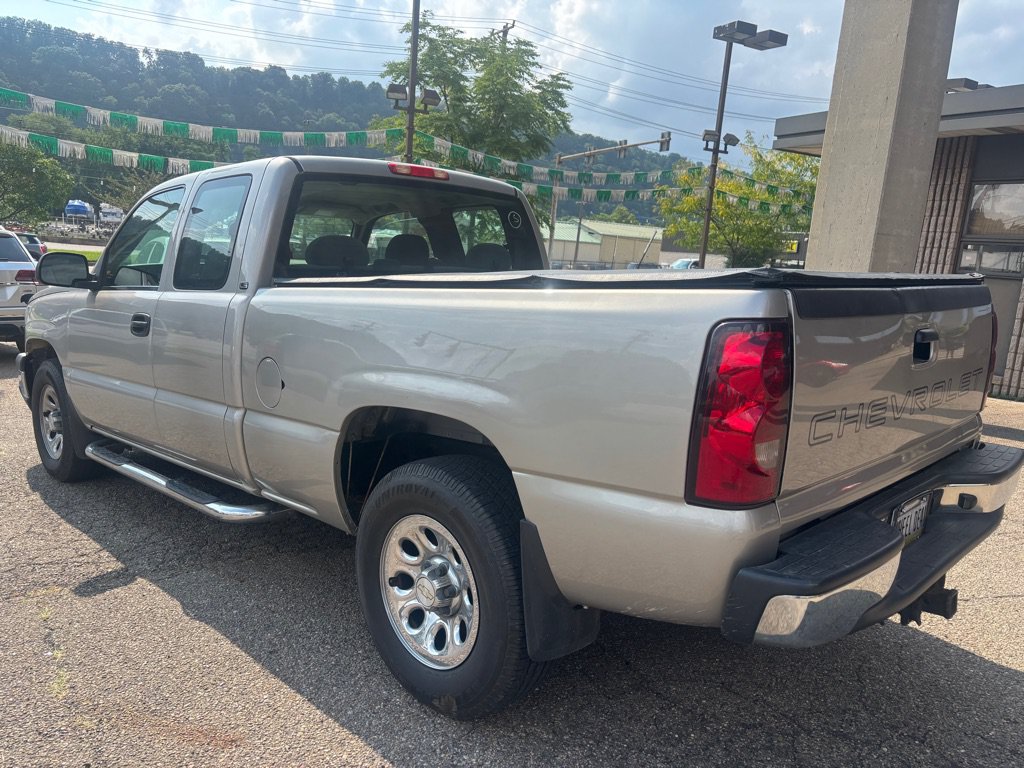 Used 2007 Chevrolet Silverado 1500 LS AWD/4WD image 3