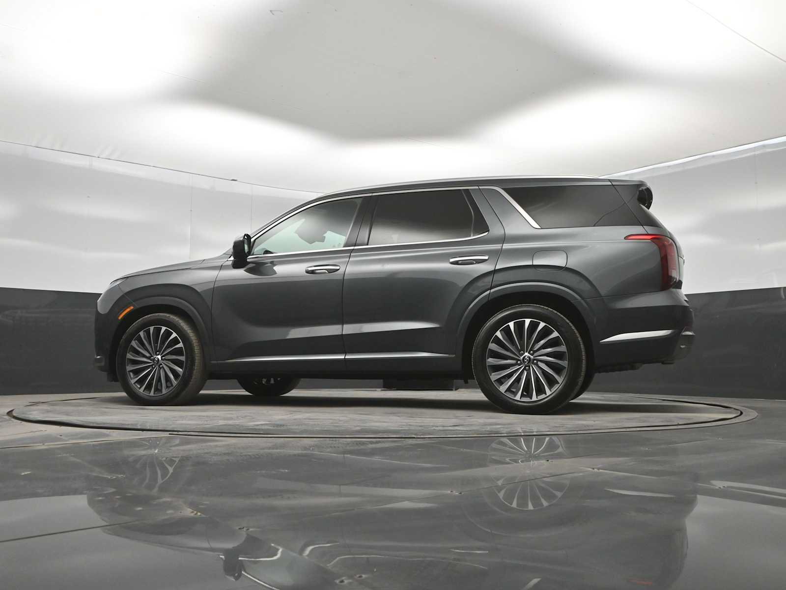 Used 2024 Hyundai Palisade Calligraphy AWD/4WD image 37