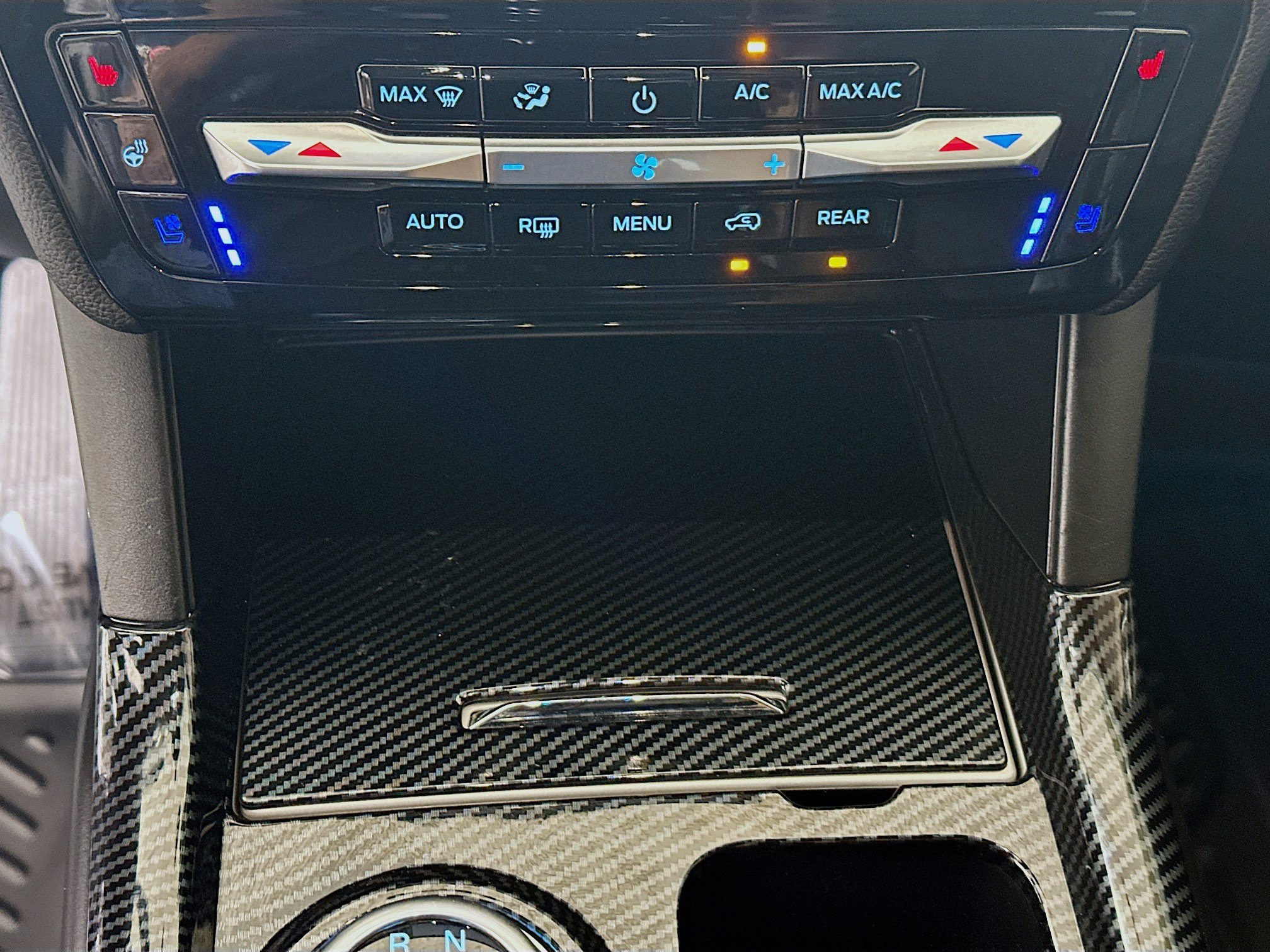 Used 2022 Ford Explorer Limited RWD image 23