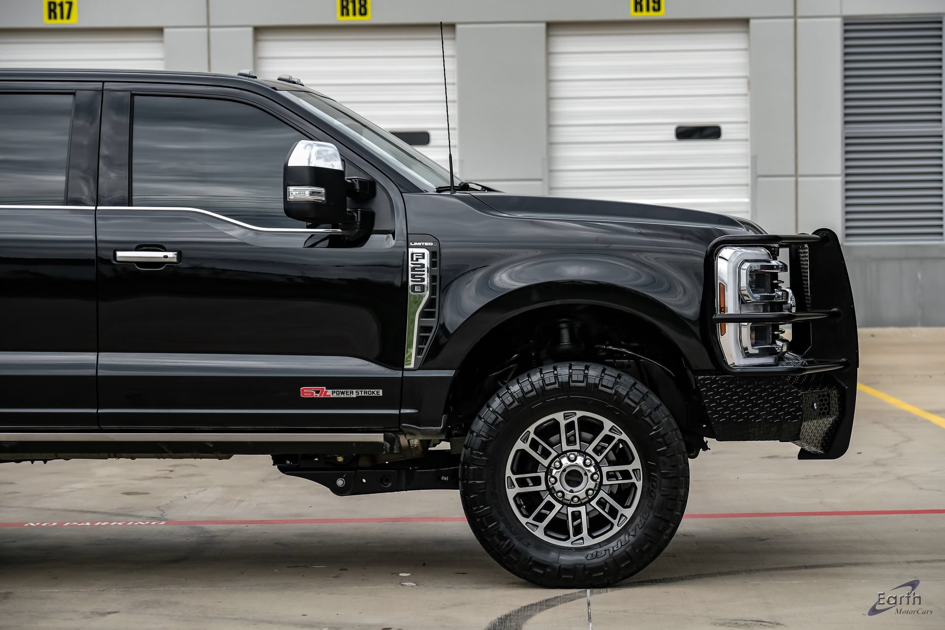 Used 2024 Ford F250 Limited w/ FX4 Off-Road Package AWD/4WD image 23
