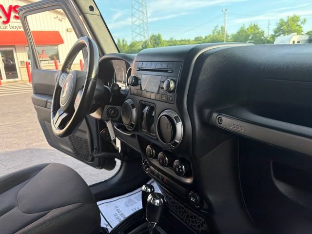 Used 2016 Jeep Wrangler Sport w/ Quick Order Package 24S AWD/4WD image 21