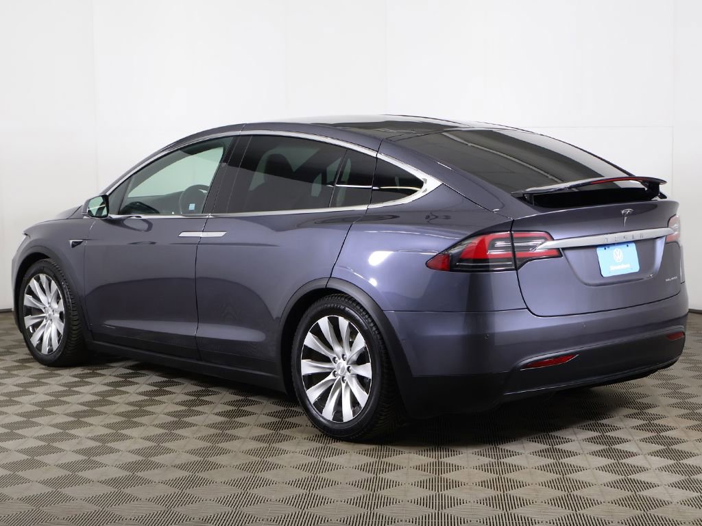 Used 2020 Tesla Model X Long Range image 8