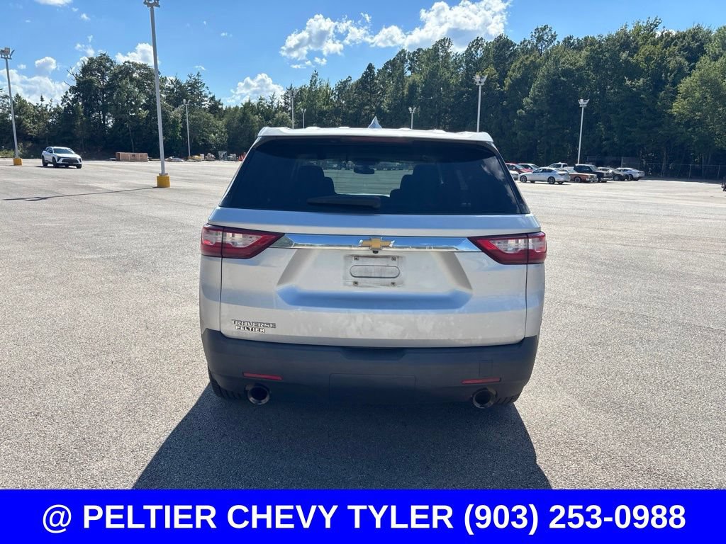 Used 2018 Chevrolet Traverse LS FWD image 6
