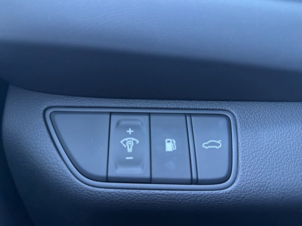 Certified 2026 Genesis G70 2.5T Prestige image 26