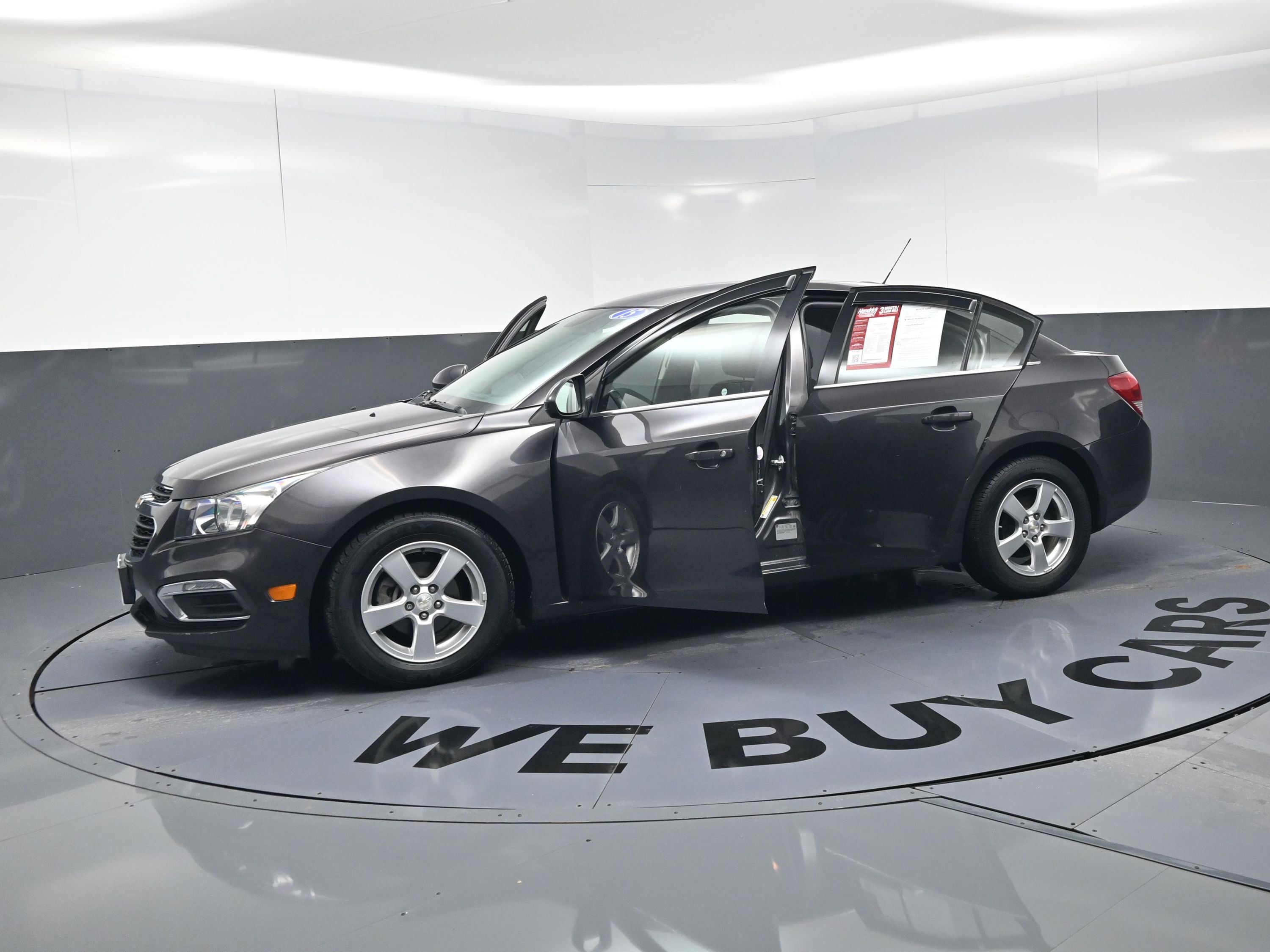 Used 2015 Chevrolet Cruze LT image 21