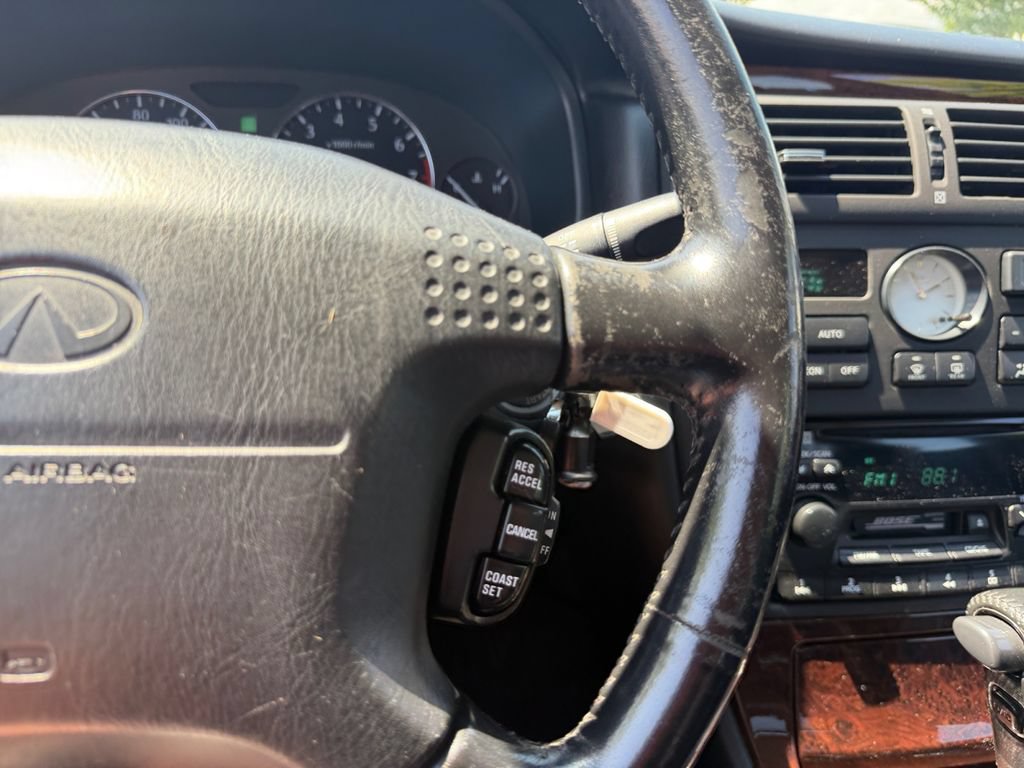Used 2000 INFINITI Q45 RWD image 18