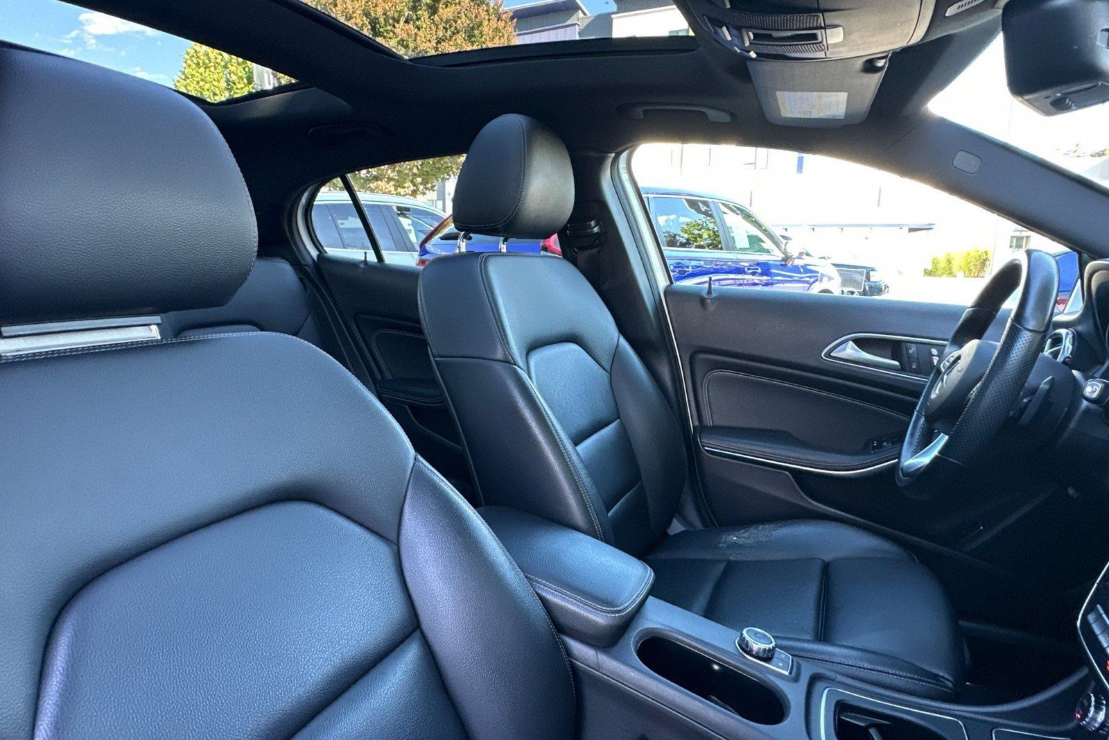 Used 2020 Mercedes-Benz GLA 250 4MATIC image 33