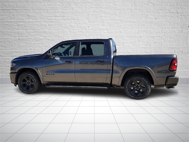 New 2026 RAM 1500 4x4 Crew Cab image 2