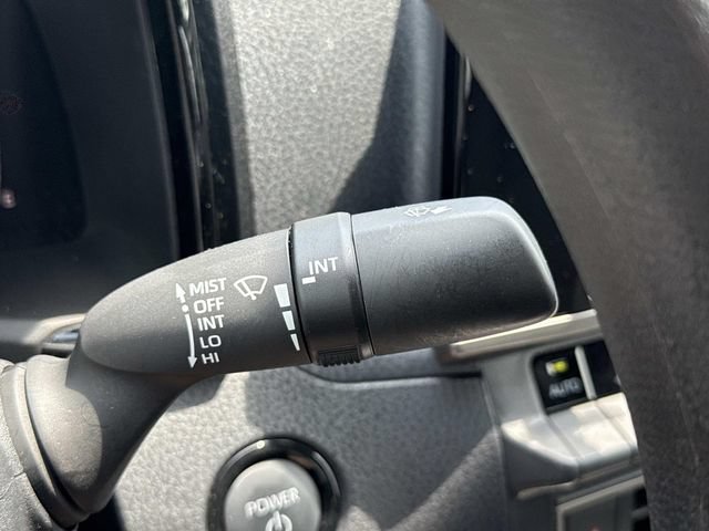 Used 2025 Toyota Camry LE AWD/4WD image 25
