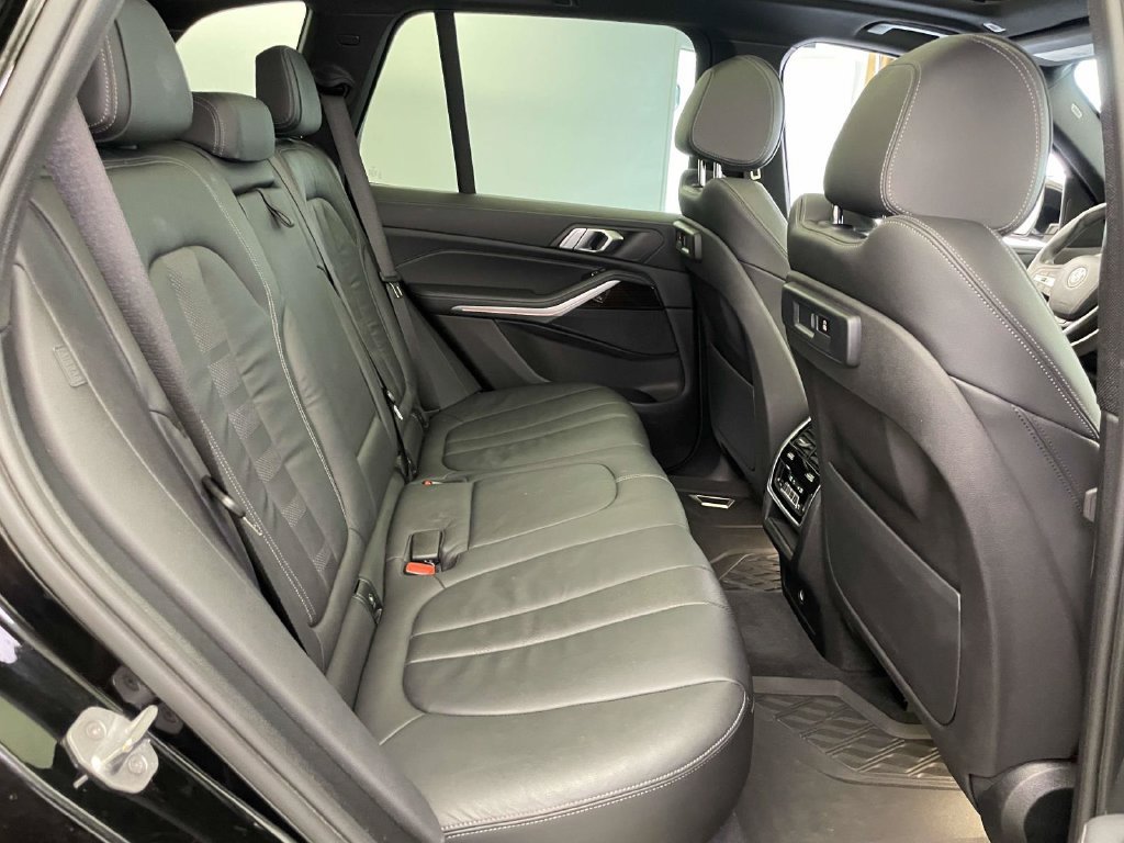 Used 2020 BMW X5 xDrive40i w/ Convenience Package AWD/4WD image 21