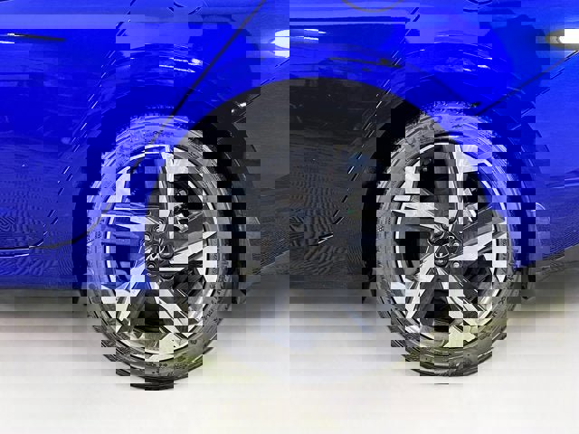 Used 2023 Hyundai Elantra Limited image 31