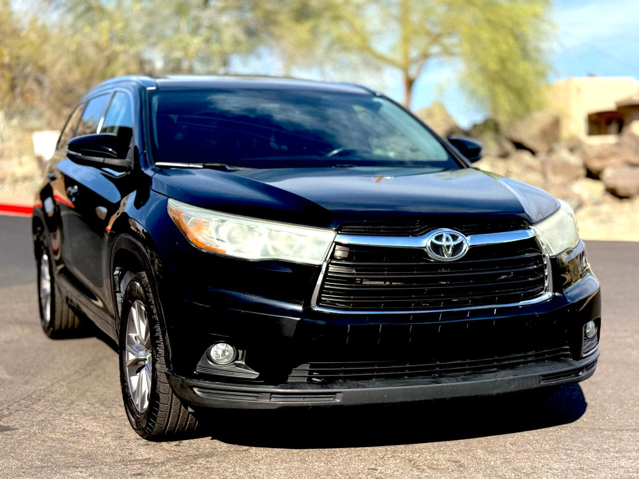Used 2015 Toyota Highlander XLE image 8