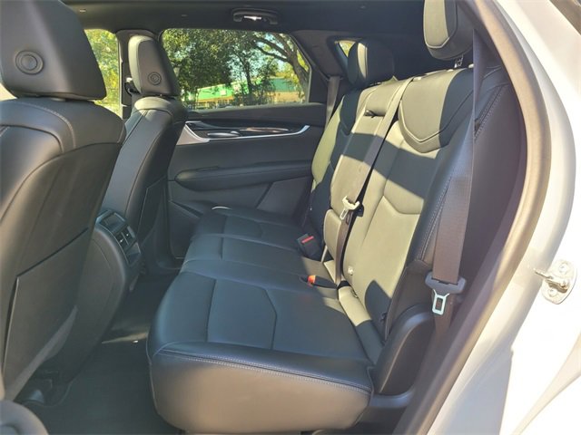 Used 2025 Cadillac XT5 Premium Luxury image 13