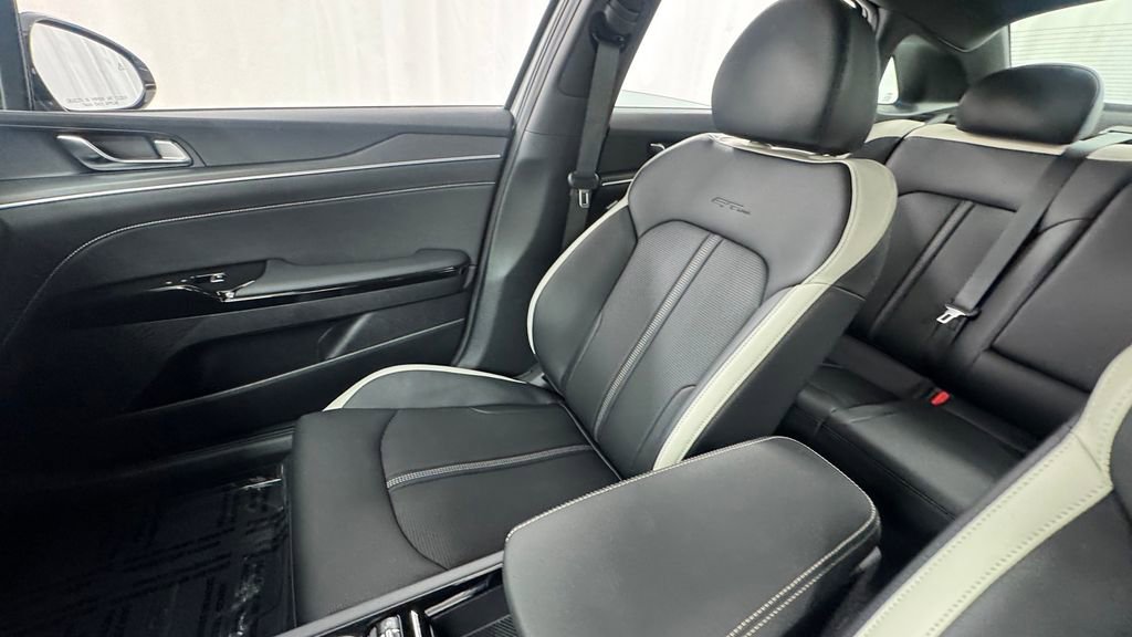 New 2026 Kia K5 GT-Line image 13