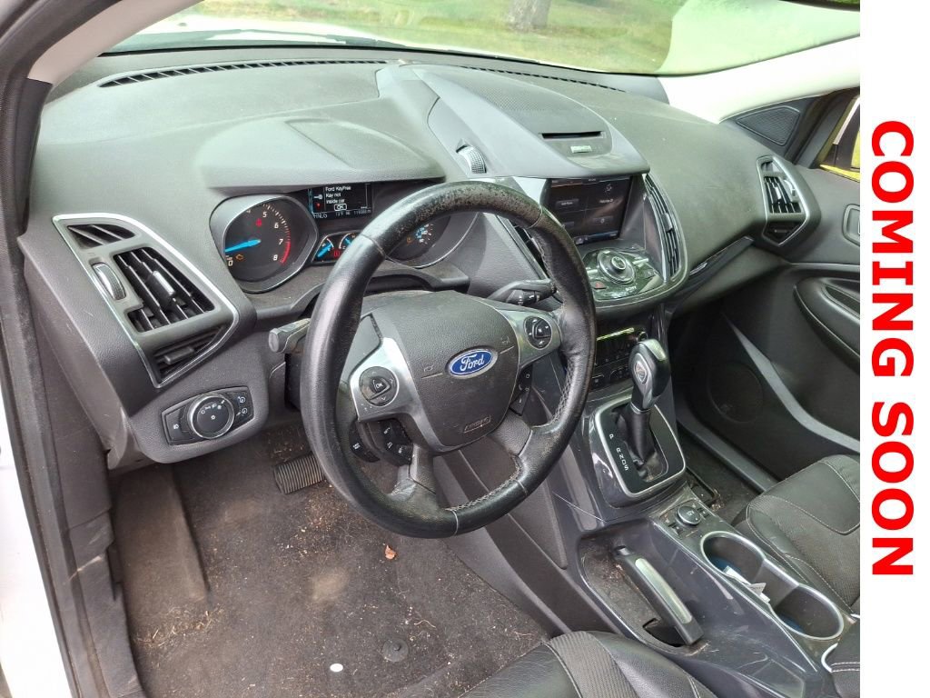 Used 2013 Ford Escape Titanium w/ Parking Technology Pkg AWD/4WD image 10