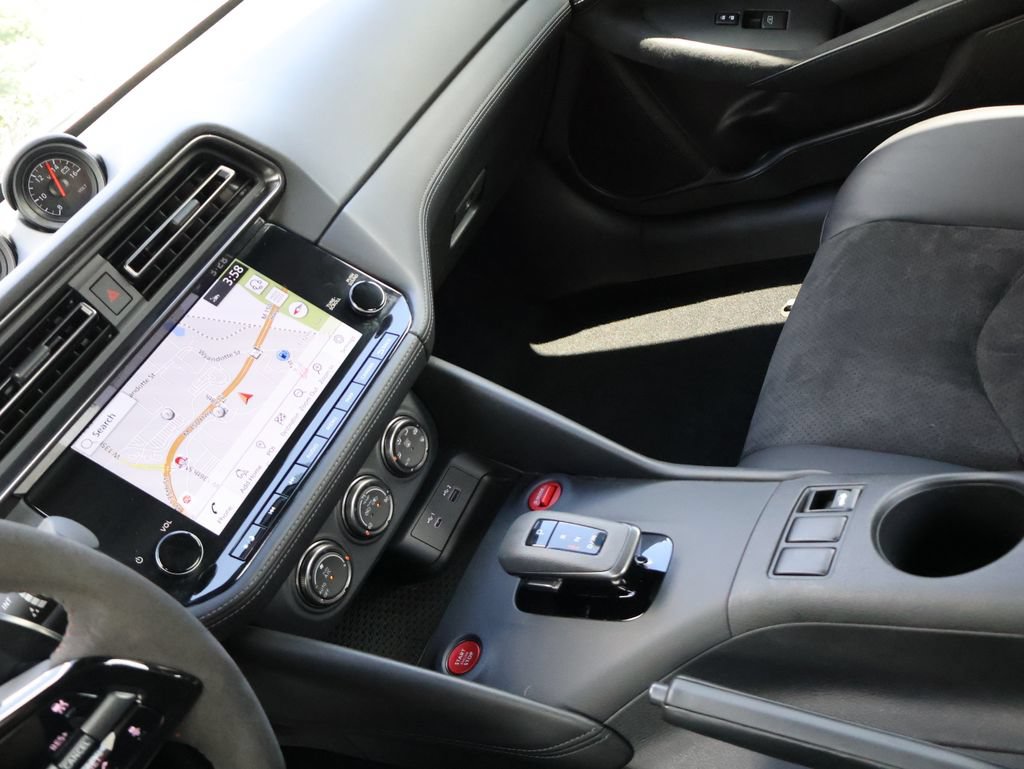 Used 2025 Nissan Z NISMO w/ Floor Mat Package RWD image 35