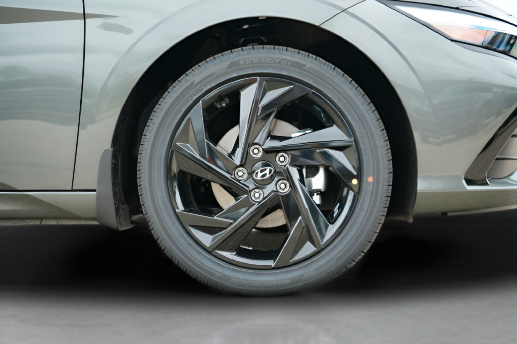 New 2026 Hyundai Elantra SEL Sport FWD image 9